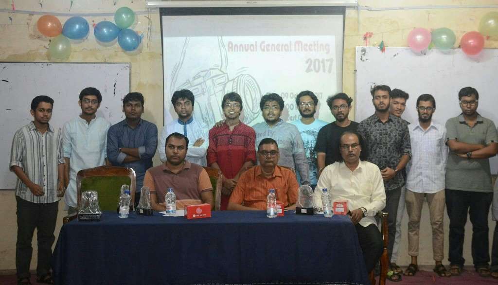 22424181_1141152779350359_1669330425548822814_o